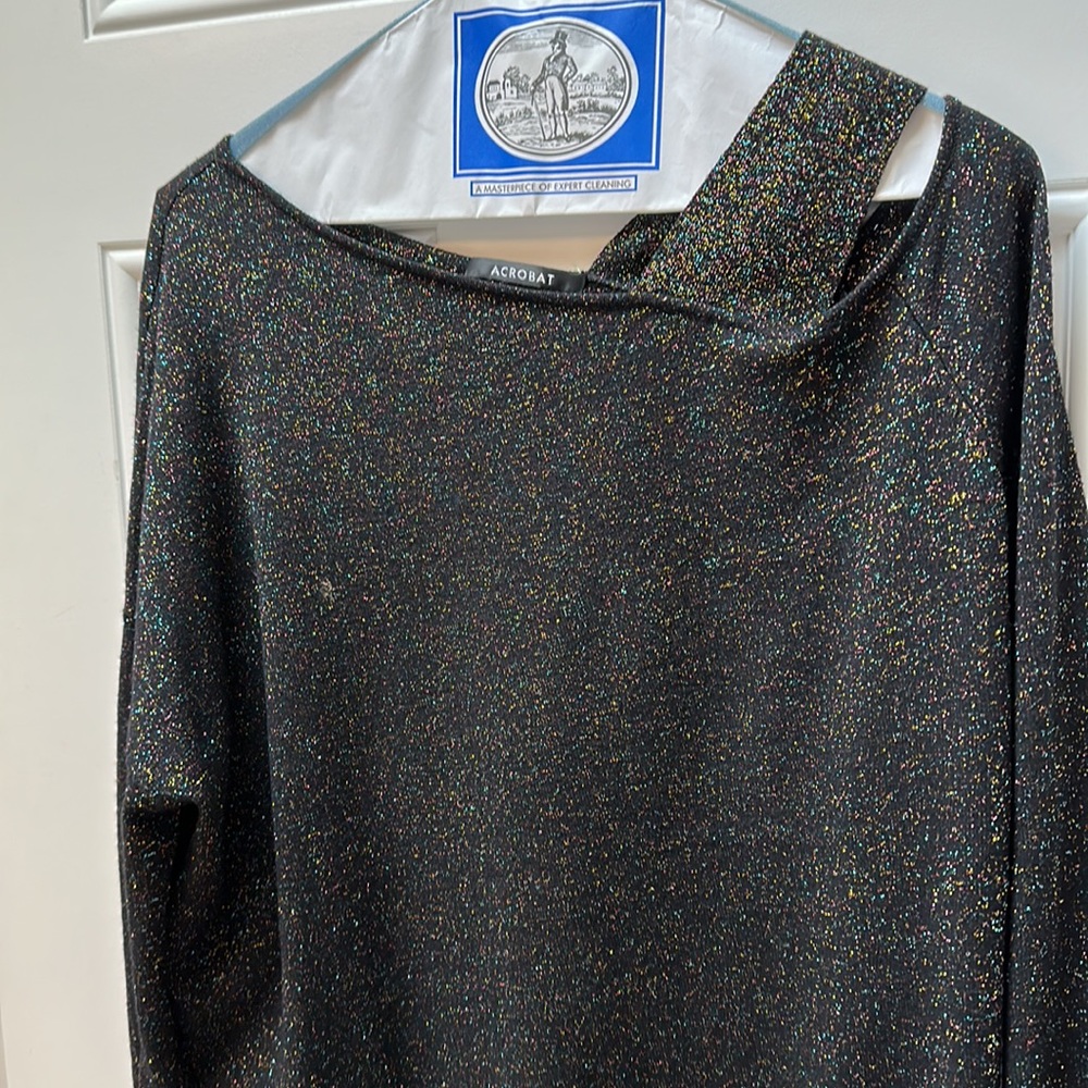 Women’s Off the Shoulder Sparkle Top